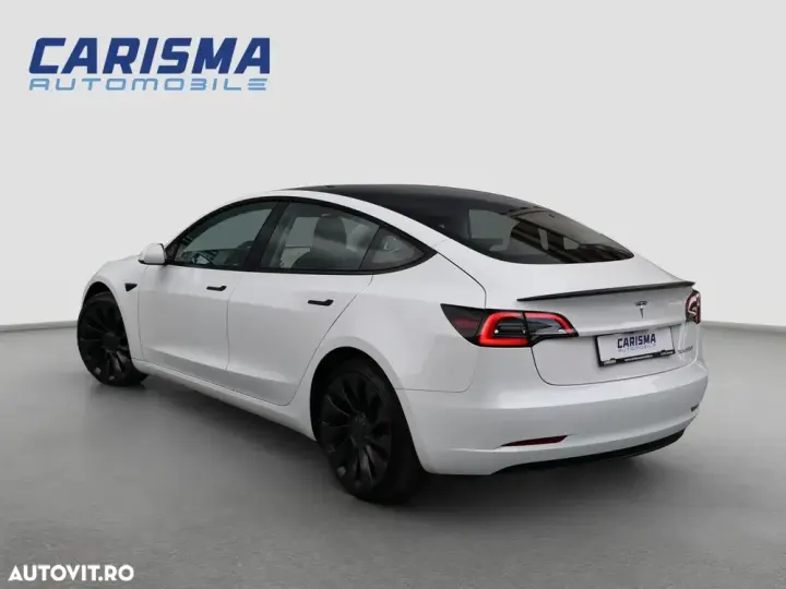 Tesla Model 3 Langstreckenbatterie Allradantrieb Dual Motor Performance
