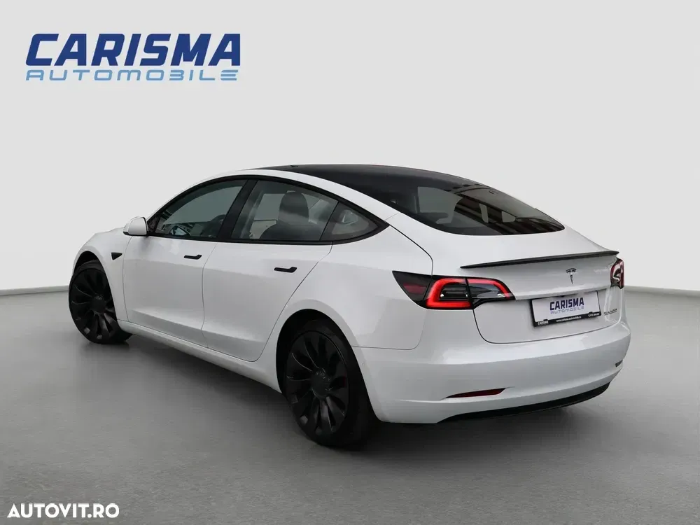 Tesla Model 3 Langstreckenbatterie Allradantrieb Dual Motor Performance — imagine 5