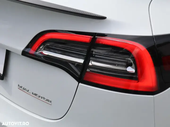 Tesla Model 3 Langstreckenbatterie Allradantrieb Dual Motor Performance