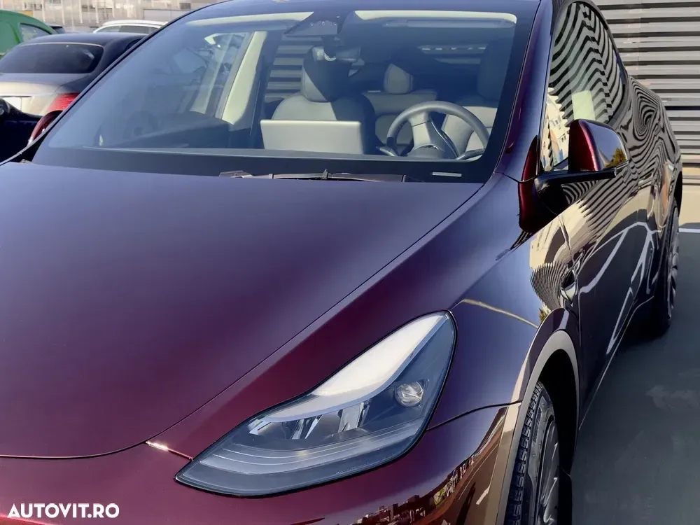 Tesla Model Y — imagine 2