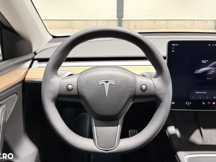 Tesla Model Y Performance Dual Motor AWD