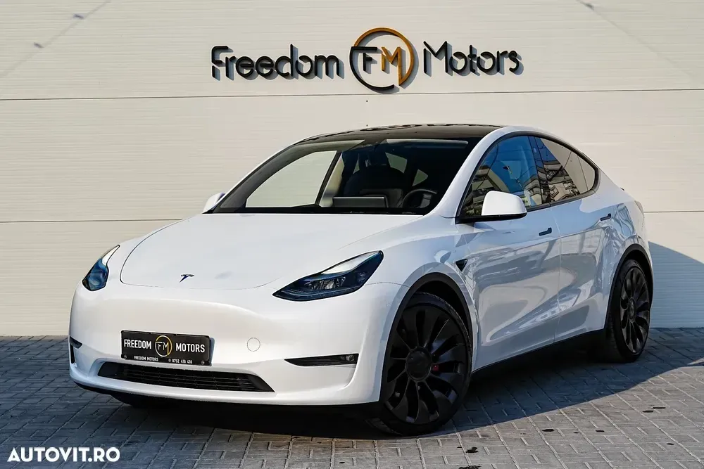 Tesla Model Y — imagine 2