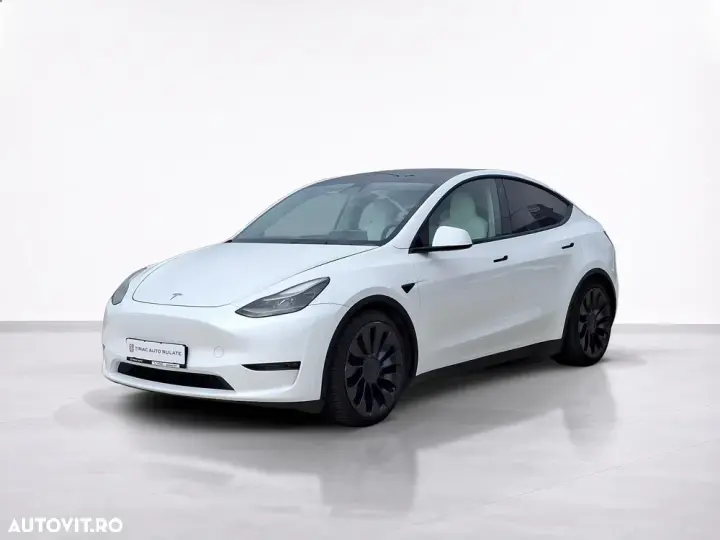 Tesla Model Y Performance Dual Motor AWD