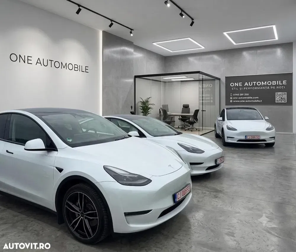 Tesla Model Y — imagine 2