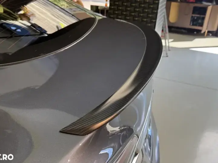 Tesla Model S Performance
