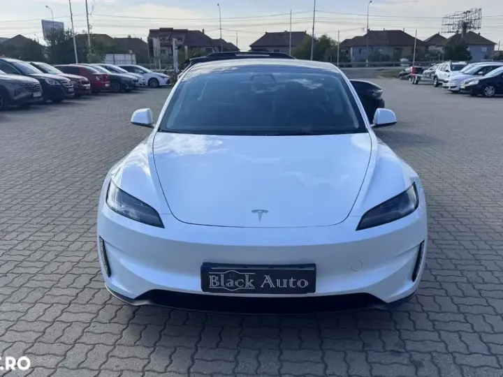 Tesla Model 3 Performance