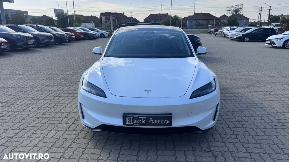 Tesla Model 3 Performance — imagine 3