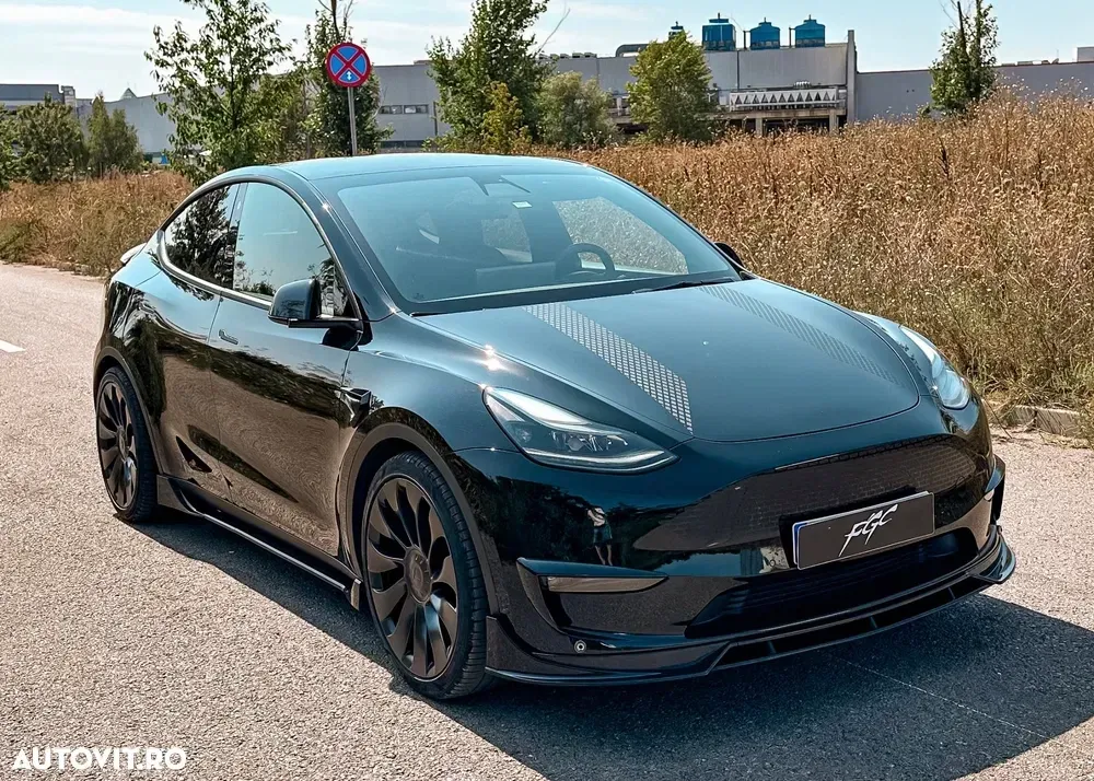 Tesla Model Y AWD Performance — imagine 2