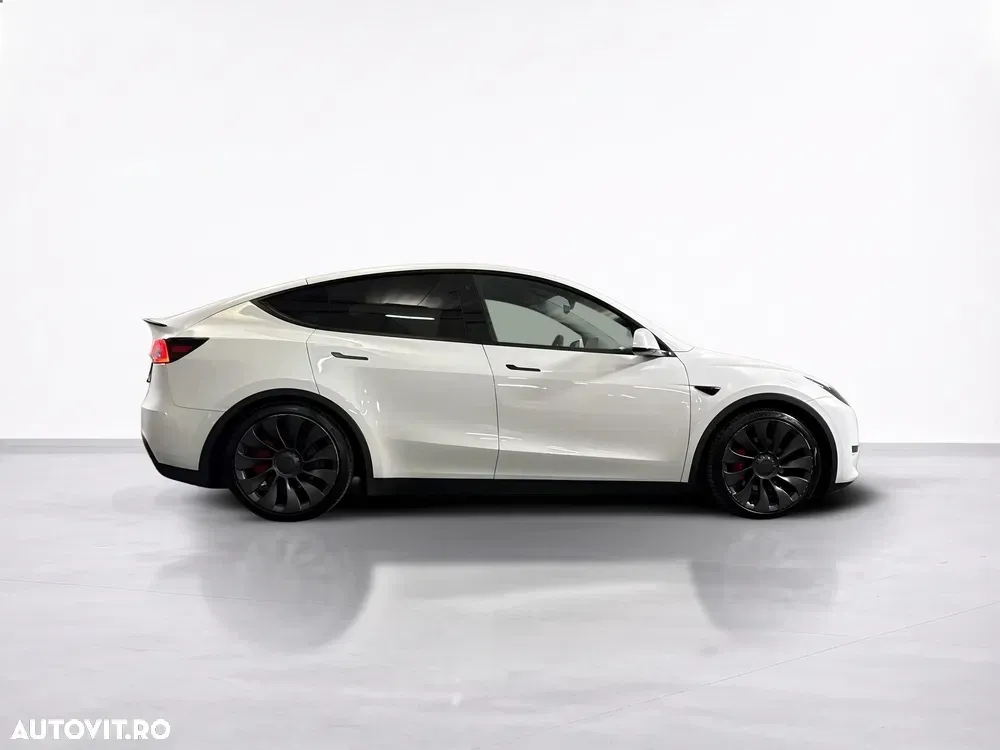 Tesla Model Y AWD Performance — imagine 6