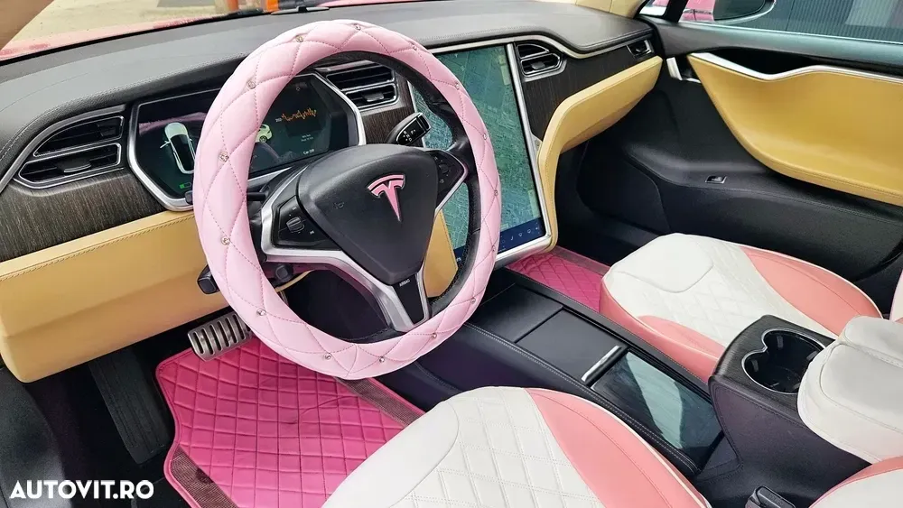 Tesla Model S — imagine 6