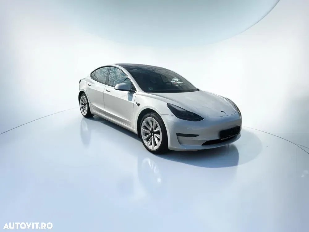 Tesla Model 3 Langstreckenbatterie Allradantrieb Dual Motor — imagine 2