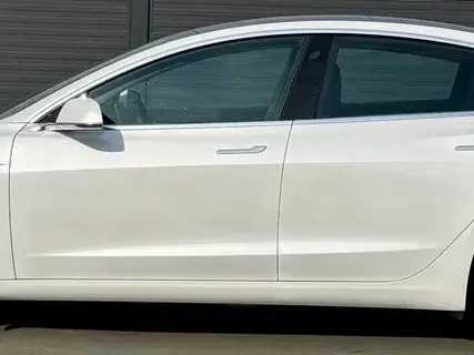 Tesla Model 3 Long Range