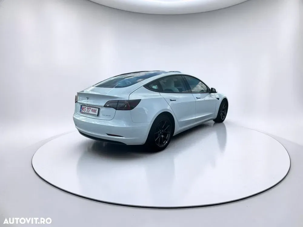 Tesla Model 3 Langstreckenbatterie Allradantrieb Dual Motor — imagine 5