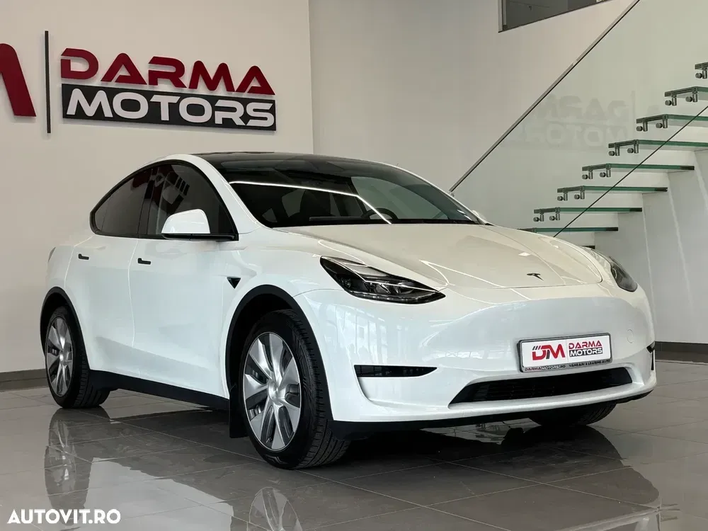 Tesla Model Y RWD — imagine 2