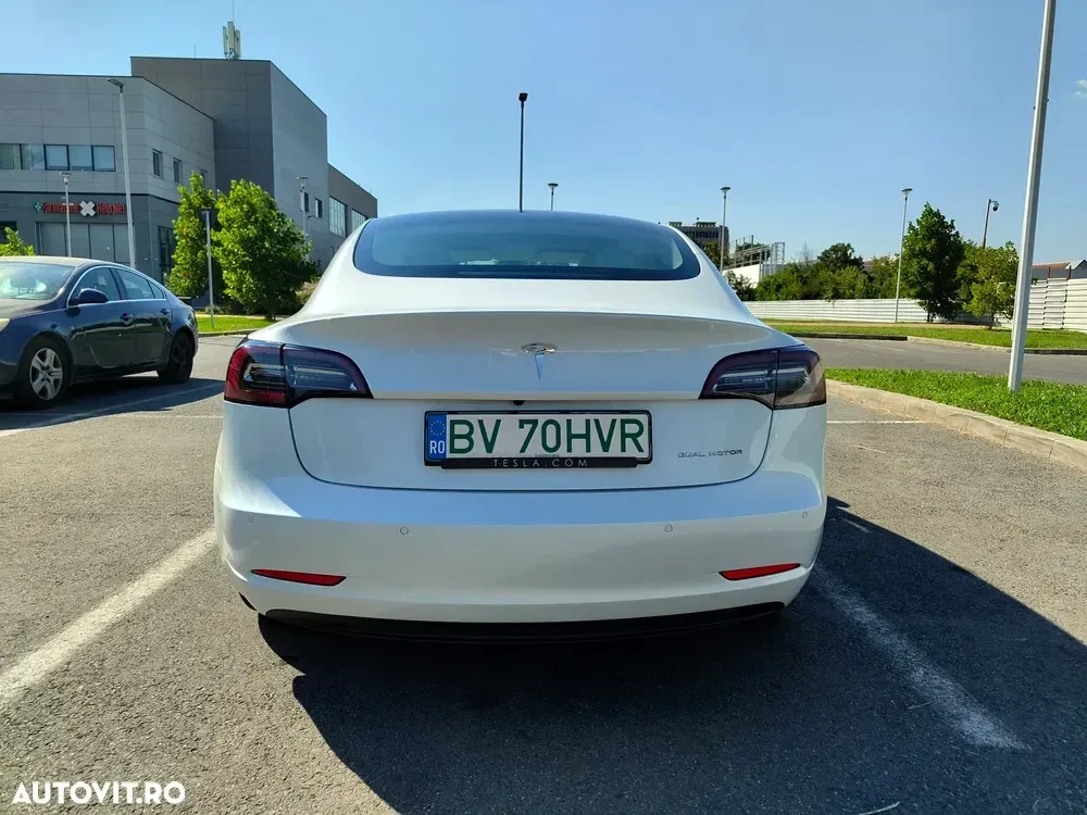 Tesla Model 3 Langstreckenbatterie Allradantrieb Dual Motor — imagine 4