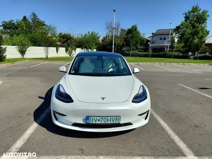 Tesla Model 3 Langstreckenbatterie Allradantrieb Dual Motor