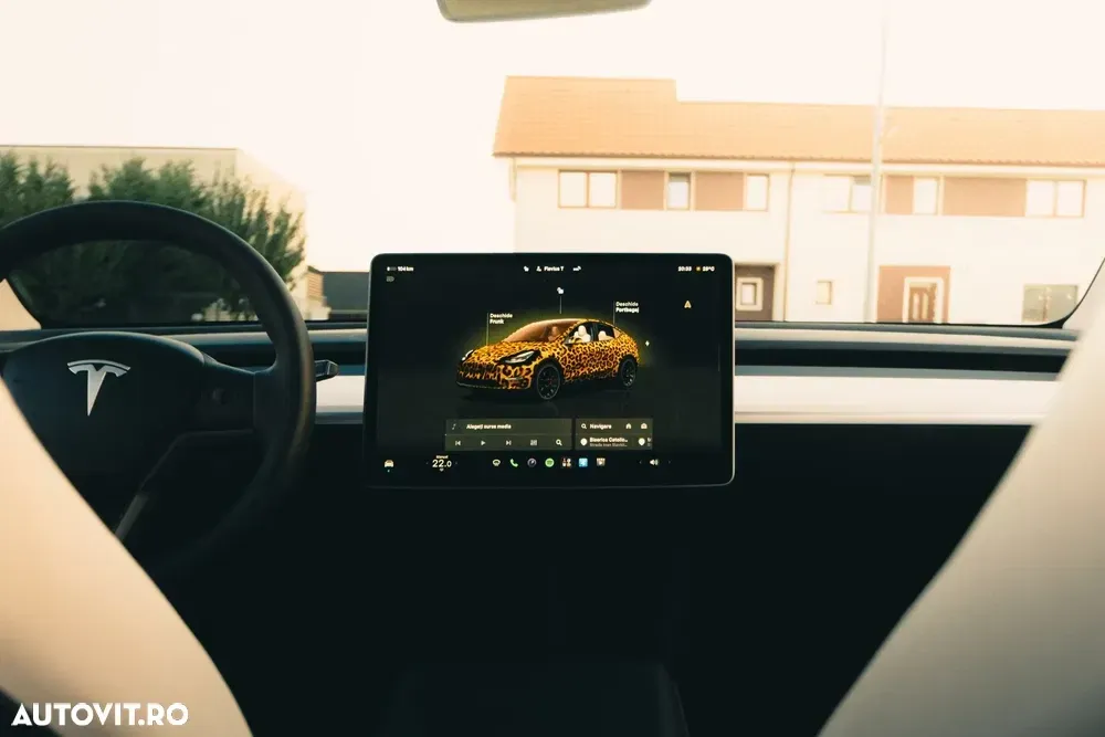 Tesla Model Y AWD Performance — imagine 5