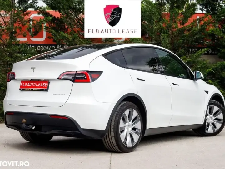 Tesla Model Y Long Range Dual Motor AWD