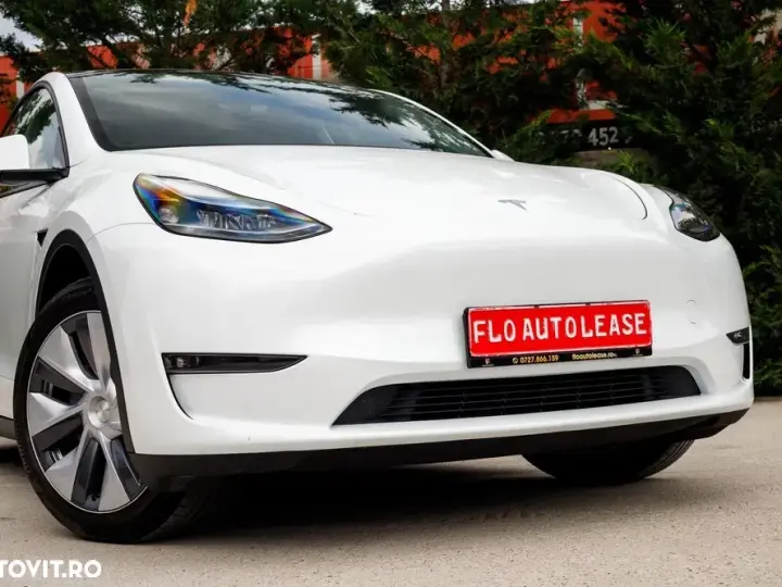 Tesla Model Y Long Range Dual Motor AWD