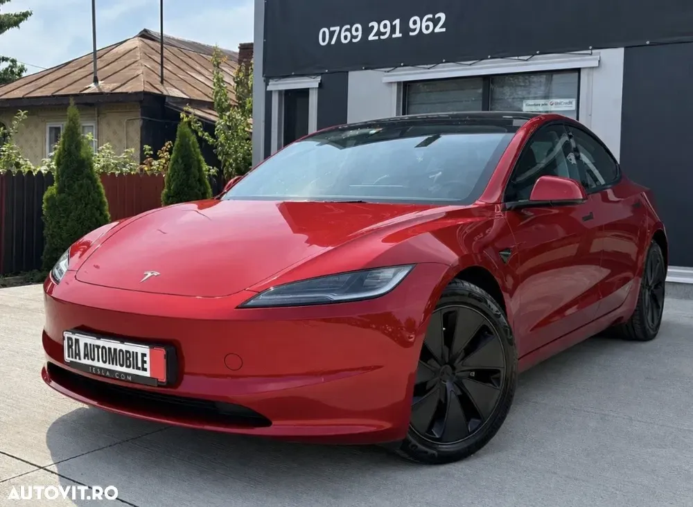 Tesla Model 3 — imagine 2