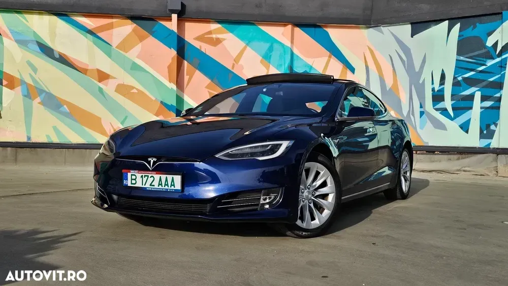 Tesla Model S — imagine 2