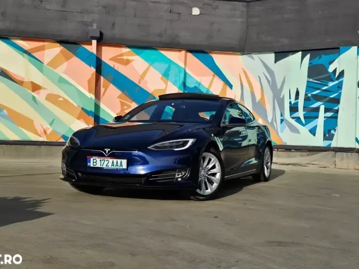 Tesla Model S