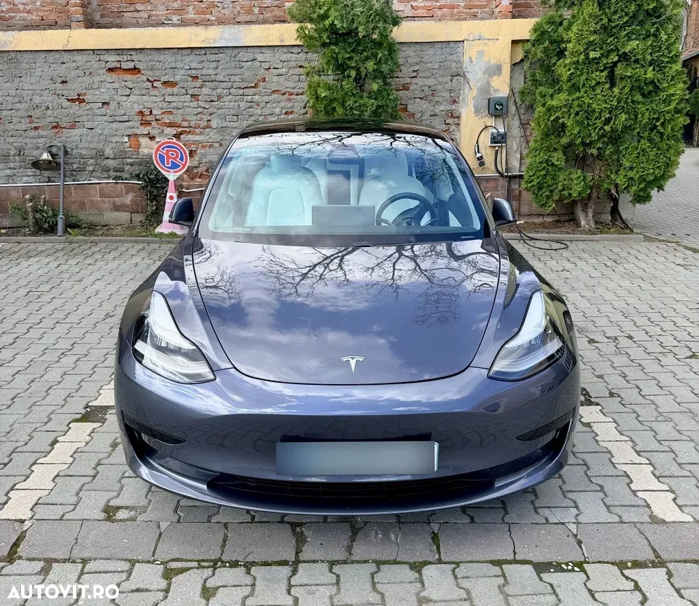 Tesla Model 3 Standard Reichweite Plus Hinterradantrieb — imagine 2