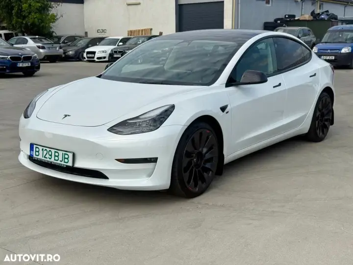 Tesla Model 3 Performance