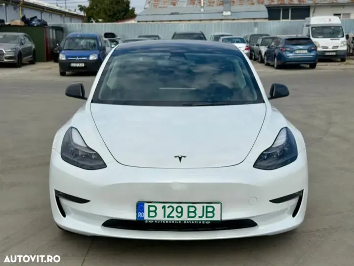 Tesla Model 3 Performance