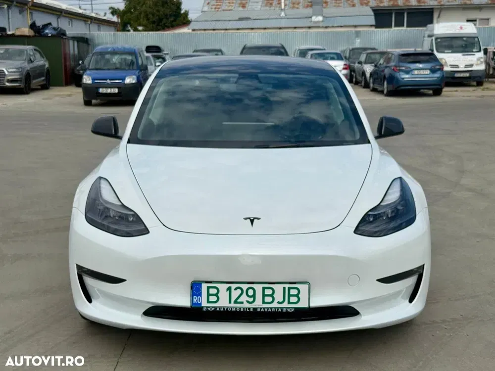 Tesla Model 3 Performance — imagine 2