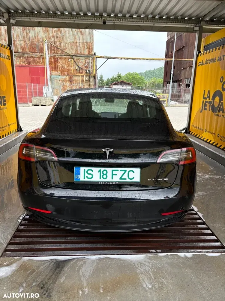 Tesla Model 3 Langstreckenbatterie Allradantrieb Dual Motor — imagine 6
