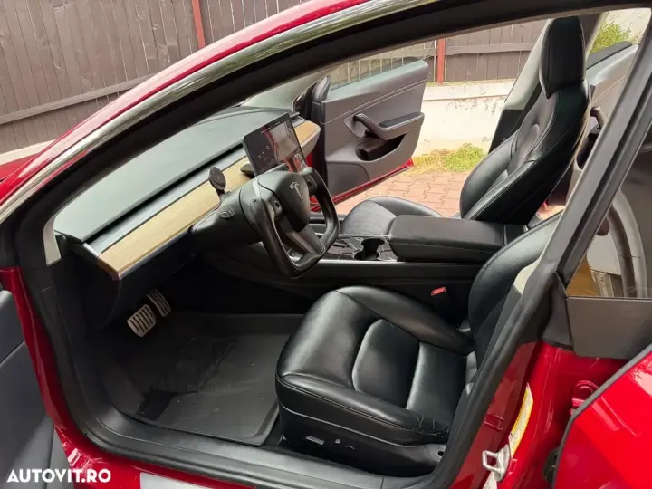Tesla Model 3 Langstreckenbatterie Allradantrieb Dual Motor