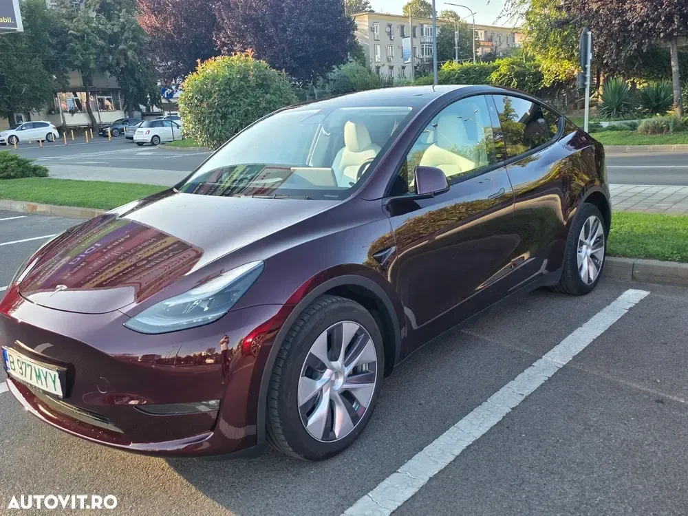 Tesla Model Y AWD Performance — imagine 3