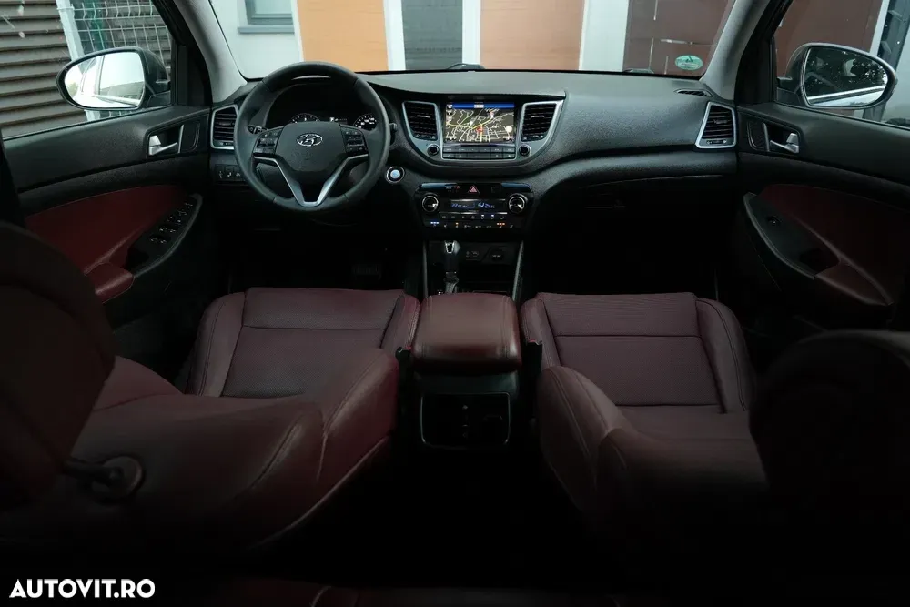 Hyundai Tucson III 2.0 CRDI 4WD Automatik Premium — imagine 4