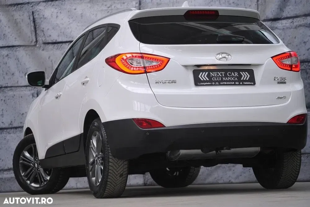 Hyundai ix35 2.0 CRDI 4WD Automatik Style — imagine 3