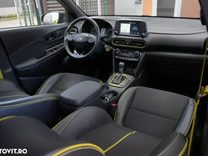 Hyundai Kona 1.6 T-GDI DCT 4WD Unique+