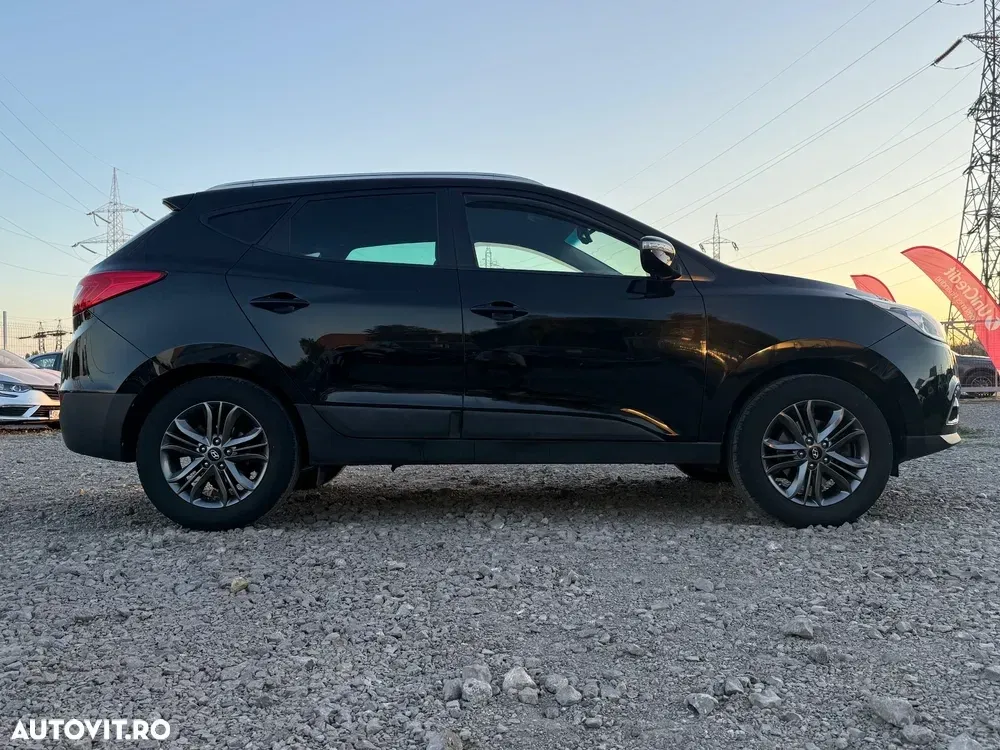 Hyundai ix35 1.6 2WD Fifa World Cup Edition — imagine 6