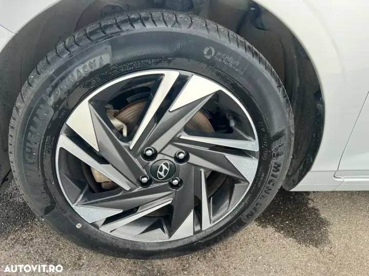 Hyundai i20 1.0 l T-GDi M-Hybrid 100CP 5DR Led Line
