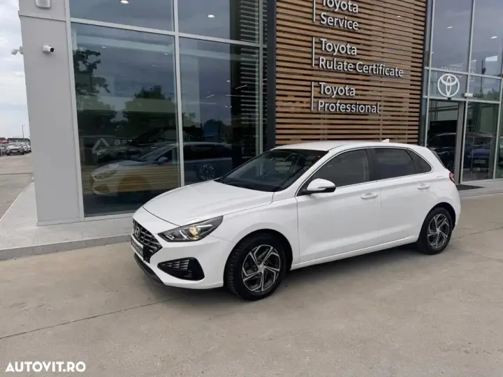 Hyundai i30 I 1.5 110CP M/T Highway