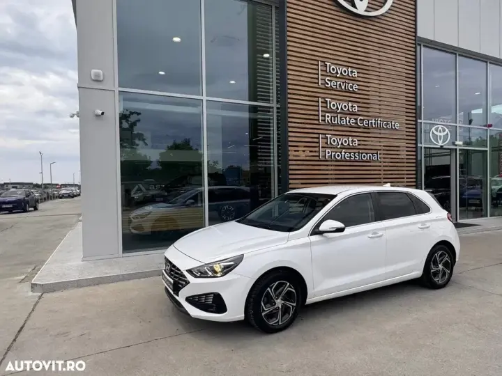 Hyundai i30 I 1.5 110CP M/T Highway