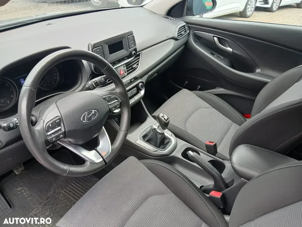 Hyundai i30 1.5 110CP M/T Comfort — imagine 5