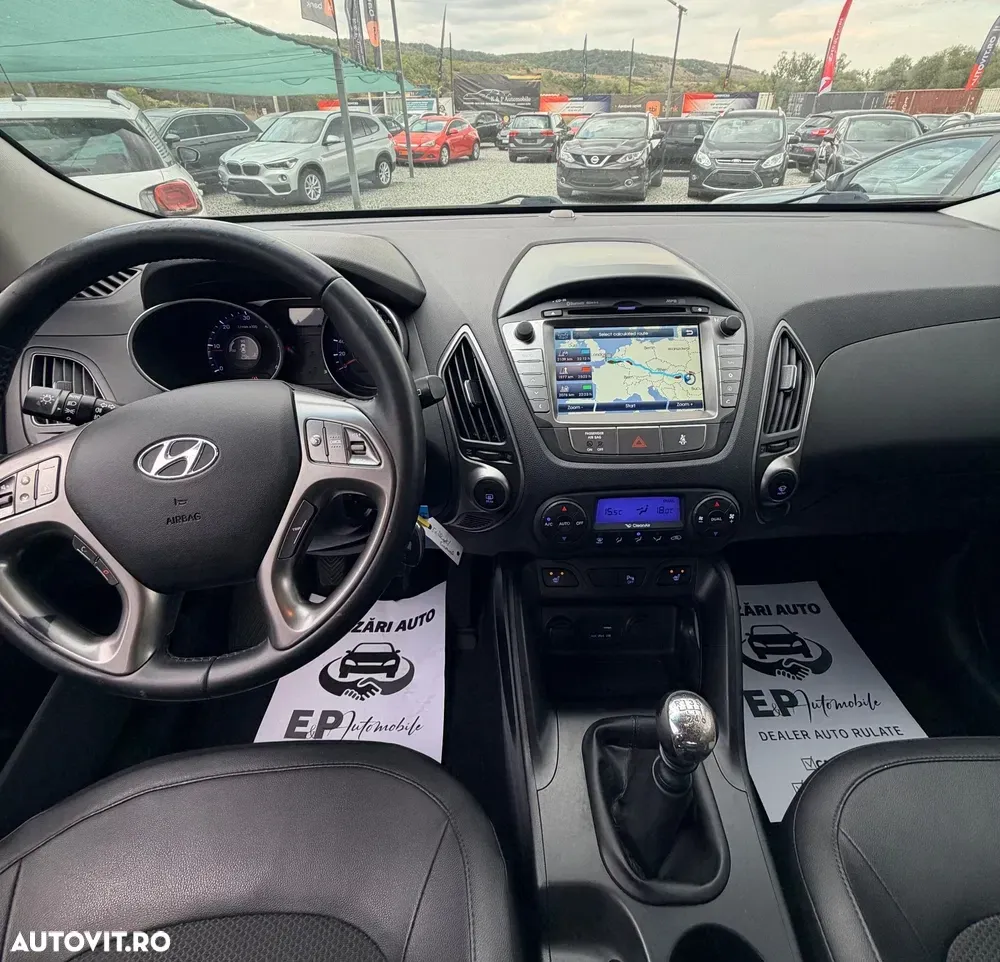 Hyundai ix35 ver-blue-1-7-crdi-2wd-style — imagine 5