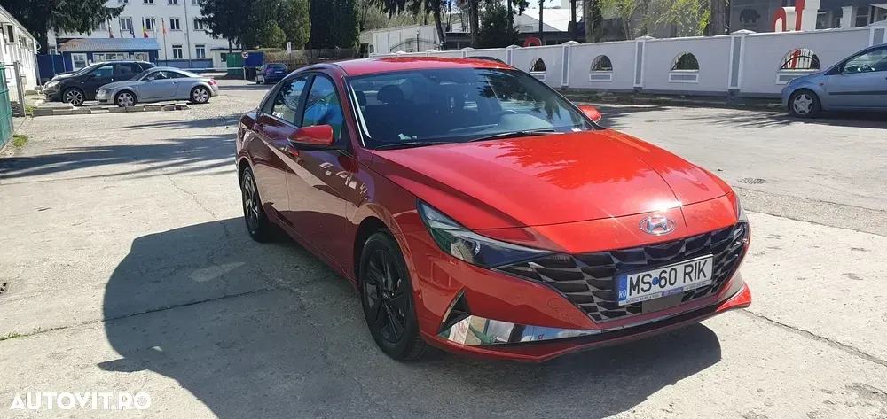 Hyundai Elantra VII 1.6 l 123 CP CVT Highway — imagine 4