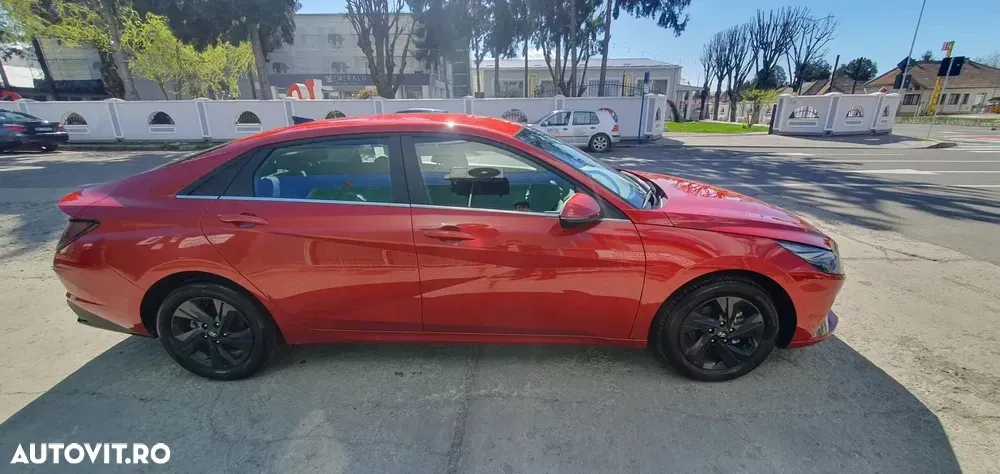 Hyundai Elantra VII 1.6 l 123 CP CVT Highway — imagine 5