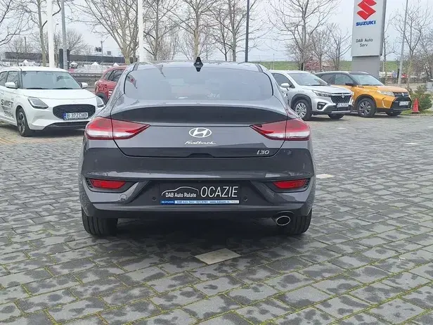 Hyundai i30 1.5 T-GDI 140CP 7DCT MHEV Highway