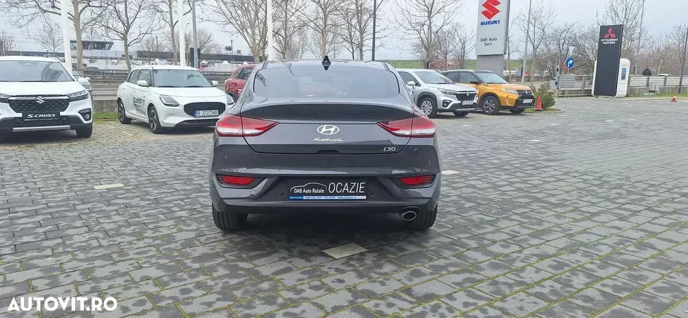 Hyundai i30 1.5 T-GDI 140CP 7DCT MHEV Highway — imagine 5