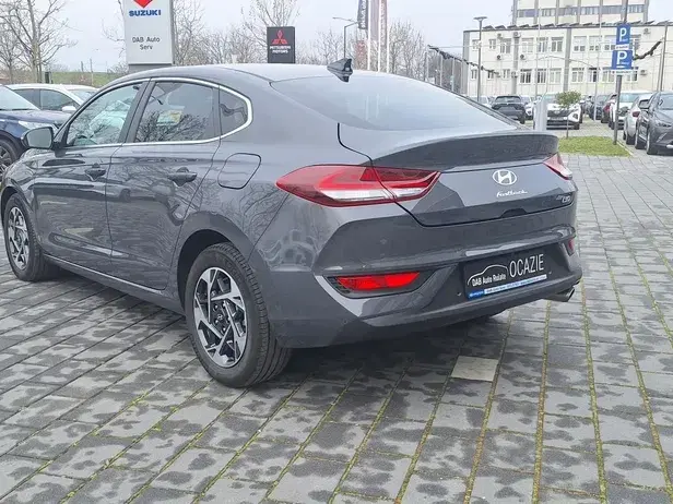 Hyundai i30 1.5 T-GDI 140CP 7DCT MHEV Highway