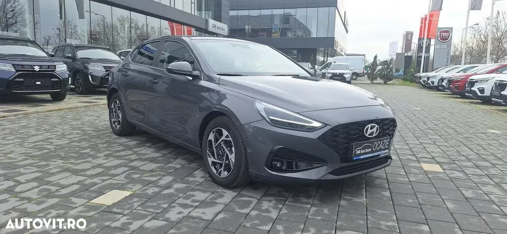 Hyundai i30 1.5 T-GDI 140CP 7DCT MHEV Highway — imagine 3
