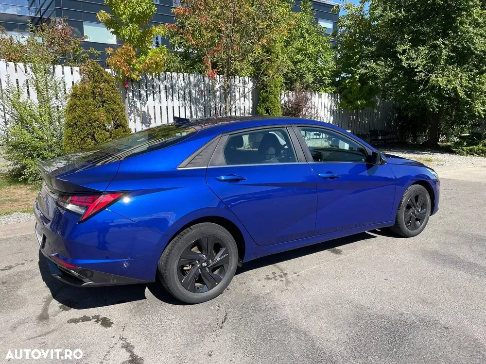 Hyundai Elantra VII 1.6 l 123 CP 6MT Highway — imagine 2