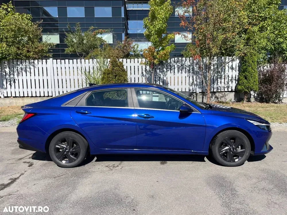 Hyundai Elantra VII 1.6 l 123 CP 6MT Highway — imagine 3